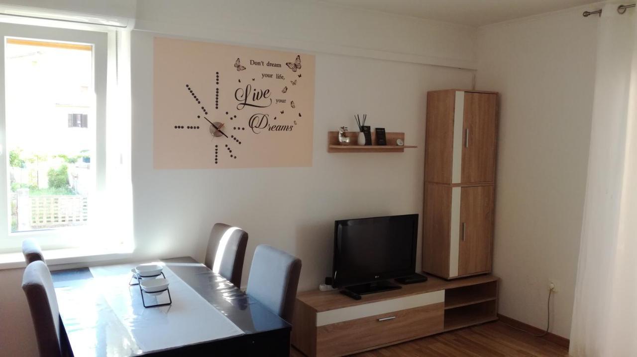 Apartma Ema 伊佐拉 外观 照片